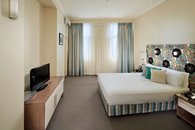 Studio, Queen Bed, Kitchenette, Best Western Plus Hotel Stellar 1/4