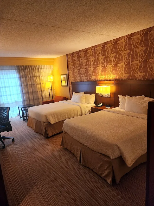 Room, 2 Queen Beds, Accessible, Courtyard Philadelphia Coatesville/Exton 1/3
