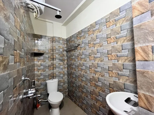 غرفة قياسية بسرير مزدوج بحمام خاص، Morjim Sunset Guesthouse 7/7
