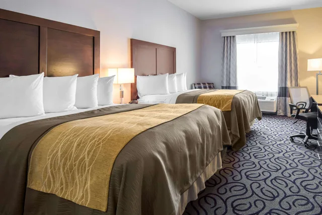 Room, 2 Queen Beds, Comfort Inn & Suites Lovington, NM 4/6