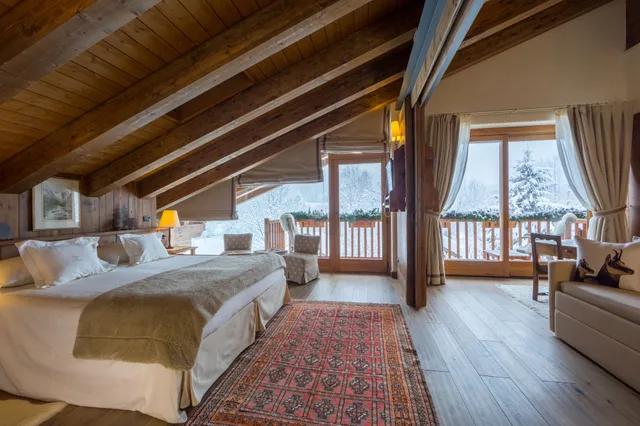 جناح بثلاثة أسرّة بشرفة، AUBERGE DE LA MAISON 2/8