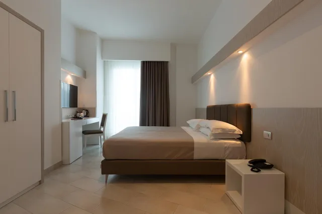 غرفة ديلوكس بسرير مزدوج أو سريرين منفصلين بإطلالة على البحر، Hotel Giosue A Mare 4/10