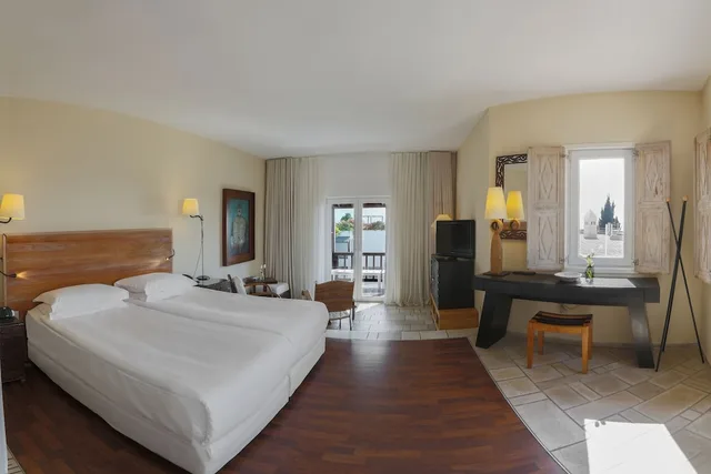 غرفة ديلوكس بسرير كينج، The Marmara Bodrum - Adults Only 1/10
