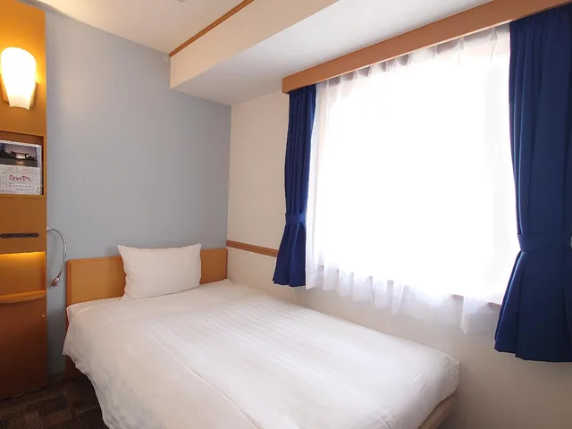 Economy, Single, Smoking, Toyoko Inn Niigata Ekimae 1/8