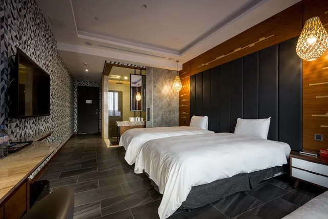 جناح بزنس بسرير كوين، Norwegian Forest Leisure Motel 2/6