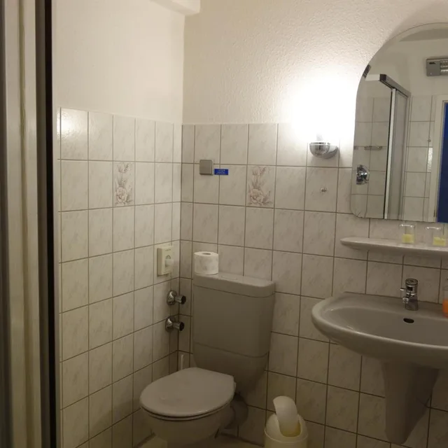 غرفة كبيرة بسرير كينج، Hotel Lex 7/10
