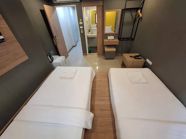 Deluxe Twin, Collection O Pratunam 19 Hotel 2/10