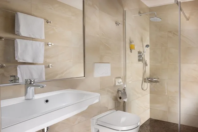 شقة عائلية بسرير كوين وسريرين فرديين بغرفتي نوم، Anyday Apartments 10/10