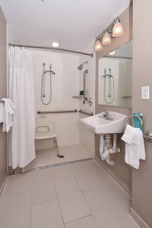 جناح استوديو بسريرين كوين مع أريكة، SpringHill Suites by Marriott Charlotte Ballantyne 4/6