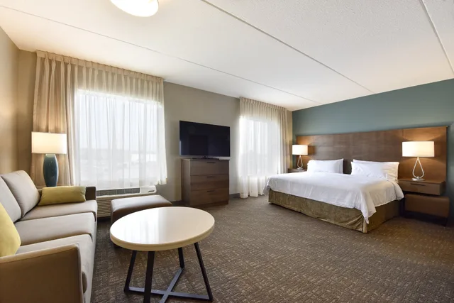 غرفة قياسية بسرير فردي بمطبخ، Staybridge Suites Waterloo - St. Jacobs Area 1/5