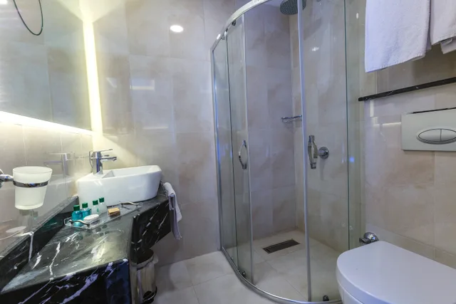 غرفة ديلوكس ثلاثية، Atro Hotel 9/10