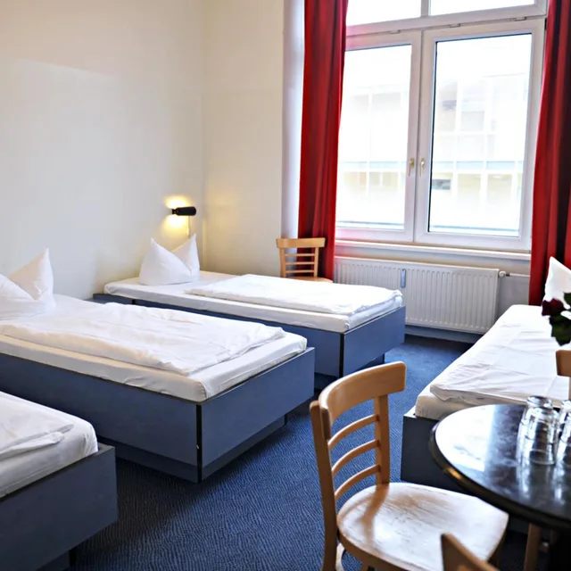 غرفة عائلية بسرير فردي بحمام خاص، Hotel Transit Loft 7/10