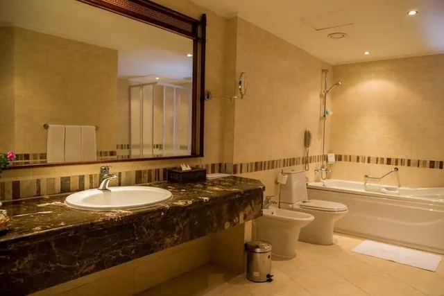 جناح تنفيذي بسرير كينج وسرير فردي، Jolie Ville Resort & SPA kings Island Luxor 3/4