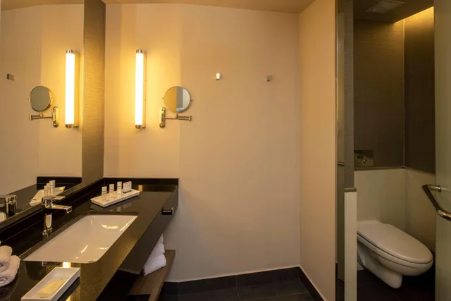 جناح بسرير كوين، Hilton Garden Inn Lima Miraflores 3/4