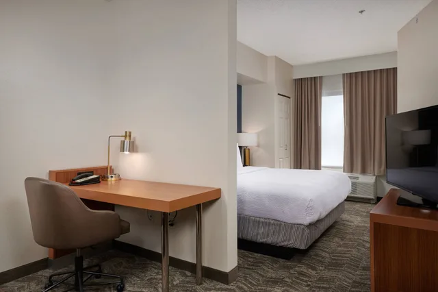 Suite, King Bed, Sofa, SpringHill Suites by Marriott Baton Rouge North/Airport 3/4