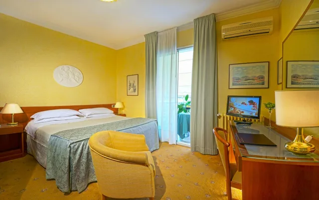 غرفة اقتصادية بسرير مزدوج أو سريرين منفصلين، Hotel Aurora Terme 3/10