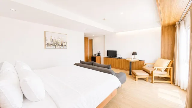 غرفة بريميوم ديلوكس بسرير كينج، NJOY Prestige Grand Hotel Don Mueang 9/10
