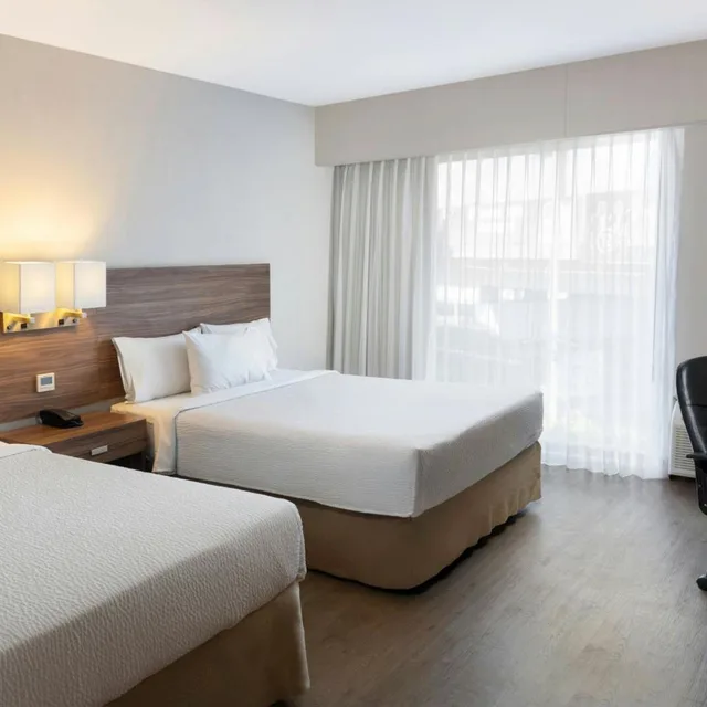غرفة كلاسيكية بسريرين مزدوجين بإطلالة على المدينة، Courtyard By Marriott Puebla Las Animas 2/10