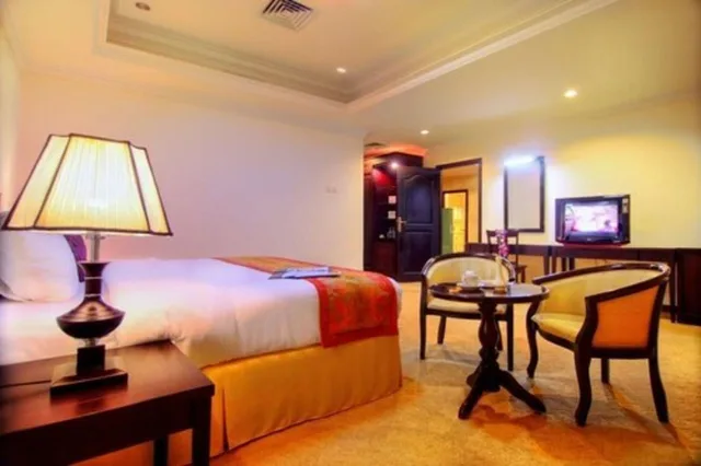 جناح، Golden View Hotel Batam 2/2