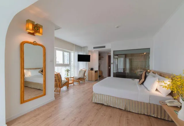 Sunrise, King Bed, GREEN WORLD HOTEL NHA TRANG 1/1