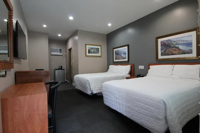 غرفة كلاسيكية بسريرين مزدوجين، Dunes Inn Wilshire 2/5
