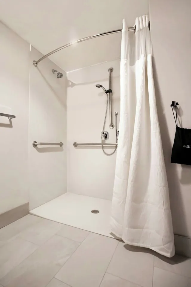 غرفة بسريرين كوين مع أريكة لذوي الإعاقة، Fairfield By Marriott Inn Suites Louisville Airport 4/4