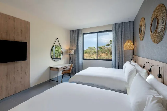 غرفة تنفيذية بسريرين كوين، PROTEA HOTEL NDOLA 1/6