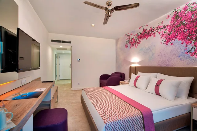 غرفة قياسية بسرير مزدوج، Pirates Beach Club All Inclusive 1/8