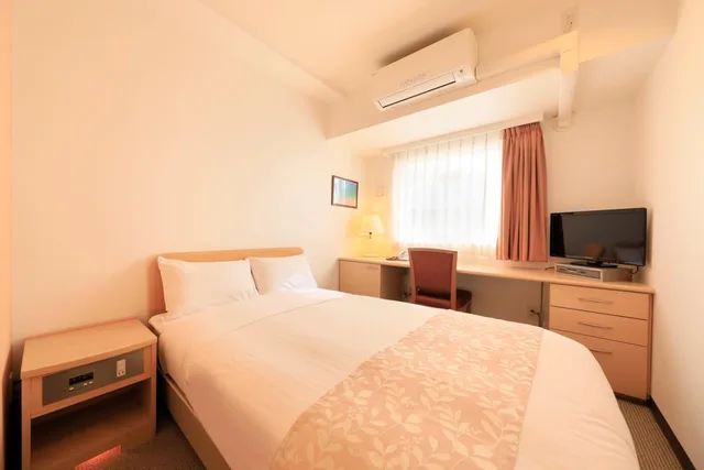 Semi Room, Semi Double Bed, Smoking، Hotel Famy Inn Kinshicho 13/17