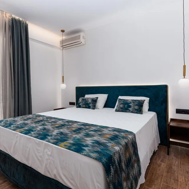 جناح ديلوكس، Sirocco Hotel 3/10