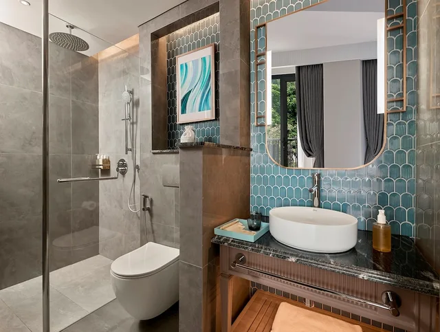 جناح جونيور بسرير كينج بإطلالة على المدينة بشرفة، La Siesta Premium Lakeside 4/5