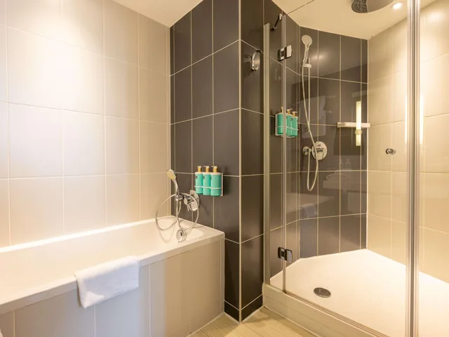 جناح تنفيذي بسرير كوين مع أريكة، Novotel Suites Paris Expo Porte De Versailles 10/10