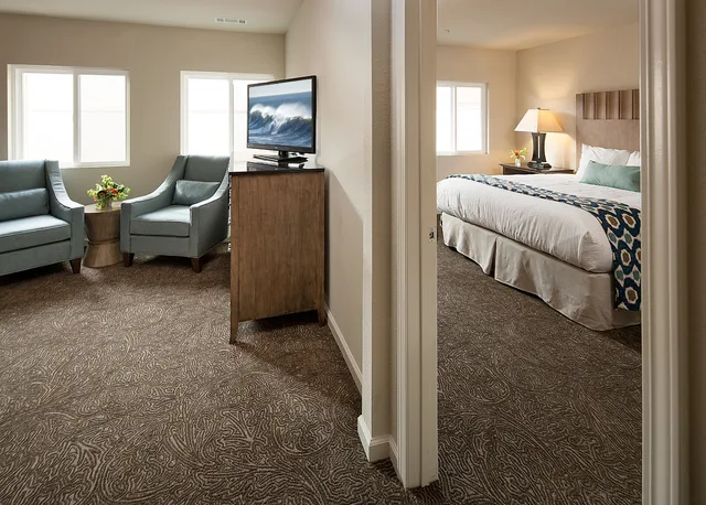 جناح عائلي، Cambria Landing Inn & Suites 1/1