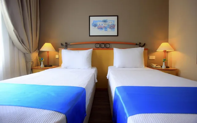 غرفة قياسية بإطلالة على البحر، Roseira Beach Resort 3/8