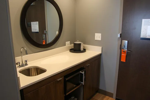 جناح استوديو بسرير كينج مع أريكة لذوي الإعاقة، Hampton Inn and Suites Olean 5/5