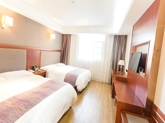 غرفة سوبيريور عائلية بسريرين كوين، GreenTree Alliance Pudong New District Disneyland North Gate Hotel 1/1