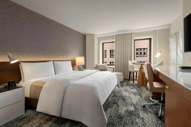 غرفة بسرير كينج أو سرير مزدوج وسرير كينج، Westin Gaslamp Quarter 1/5