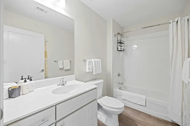 1 Bedroom, Deluxe, Placemakr Premier SoBro 3/3