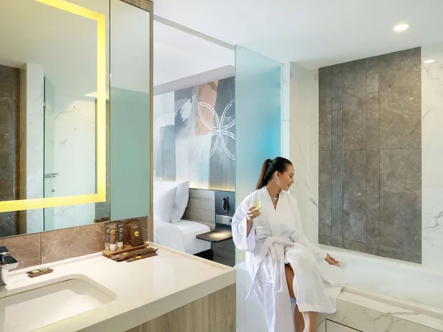 جناح جونيور بسرير كينج، Novotel Suites Yogyakarta Malioboro 6/7