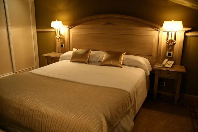 غرفة بسرير مزدوج، Hotel Bringue 1/1