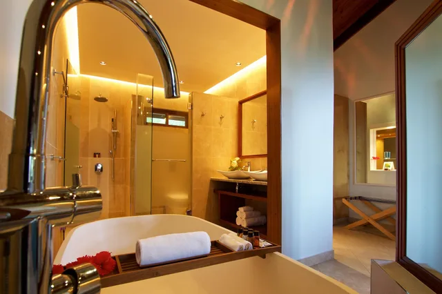 Superior, Coco de Mer Hotel and Black Parrot Suites 7/7