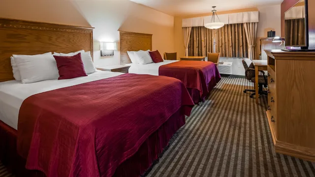 غرفة قياسية بسريرين كوين، Best Western Plus Caldwell Inn & Suites 1/8