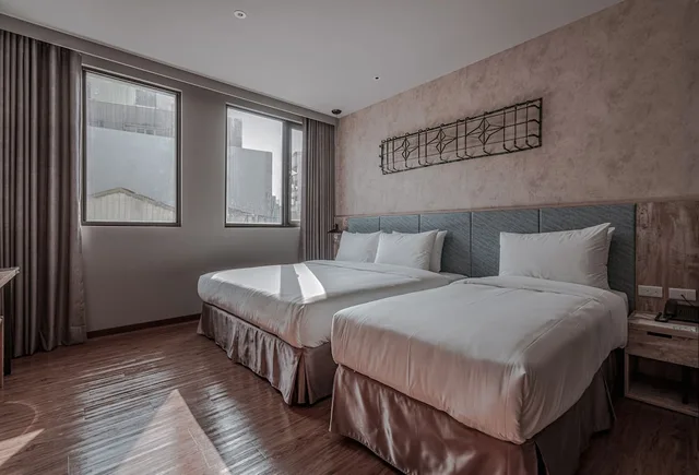 Superior, Triple, 1 Queen and 1 Single Bed, Somer Hotel 2/4