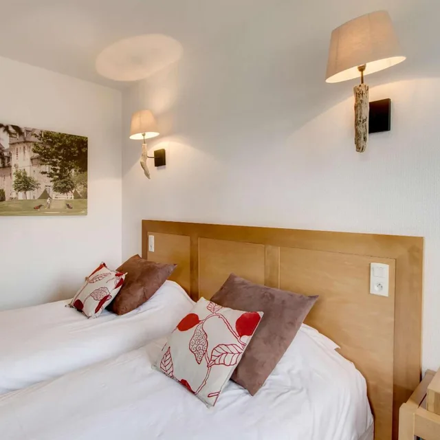 Room, Single, Domaine Des Ormes 6/10
