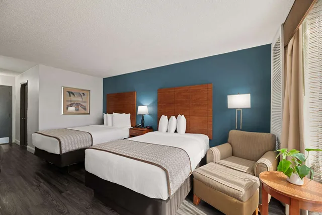 غرفة بسريرين مزدوجين بإطلالة، Best Western Orlando Gateway Hotel 3/4