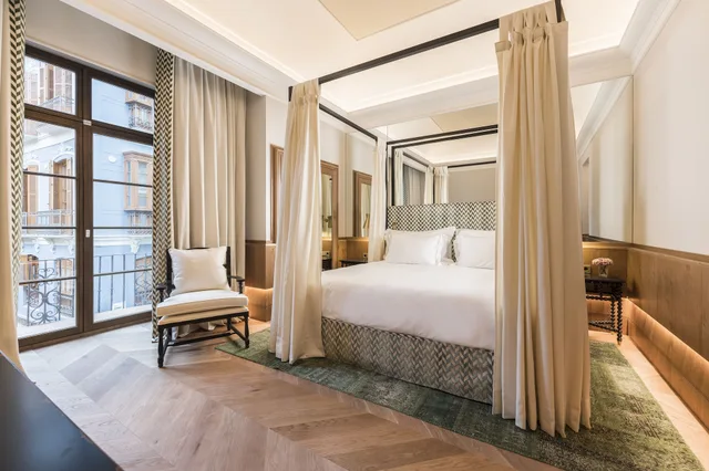 Palacio, Deluxe, Family, 2 King Beds، Palacio Solecio 3/4