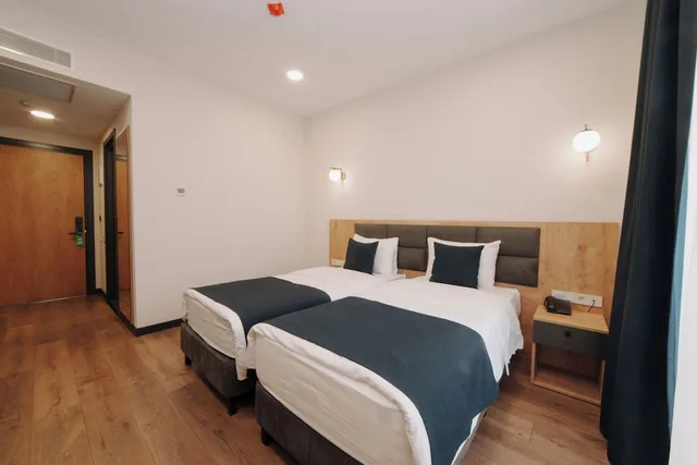 Junior Suite, Double Bed, Sofa, Akhaltsikhe Inn 2/4
