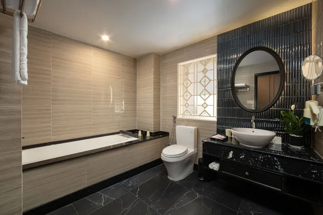 غرفة بريميوم بسرير كينج بإطلالة على المدينة، Hanoi Imperial Hotel 3/3