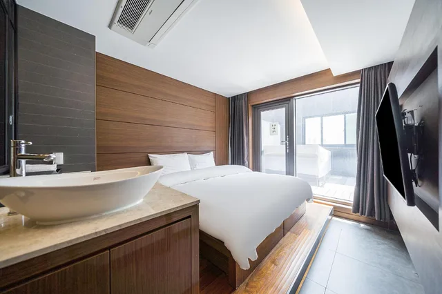 Loft, Suite، Brown Dot Hotel Incheon Songdo 2/4