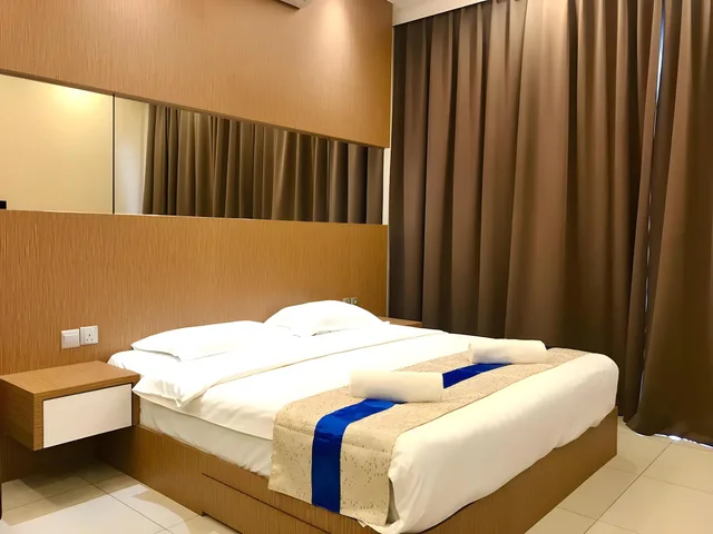 Deluxe, Studio, Suite, Multiple Beds, Garden View, Balcony، Sunset & Seaview Vacation Condo City Centre @ IMAGO Shopping Mall 3/3